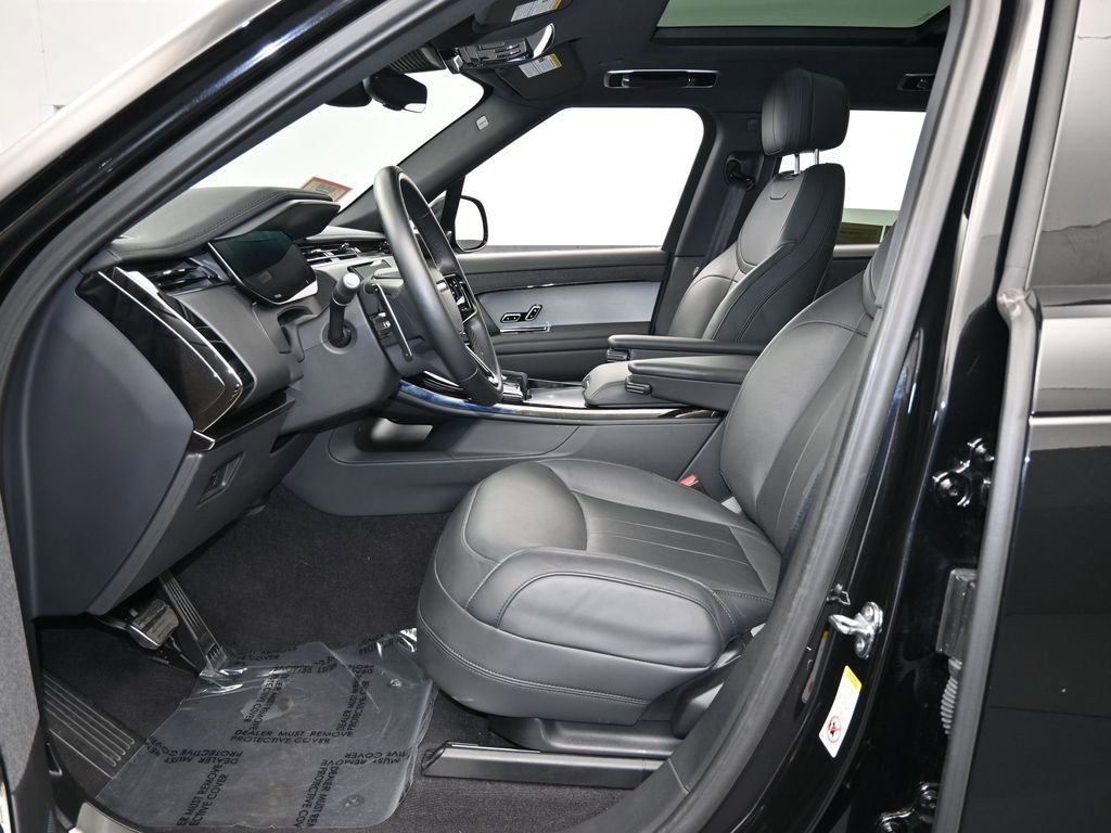 Used 2024 Land Rover Range Rover Sport Dynamic SE image 11