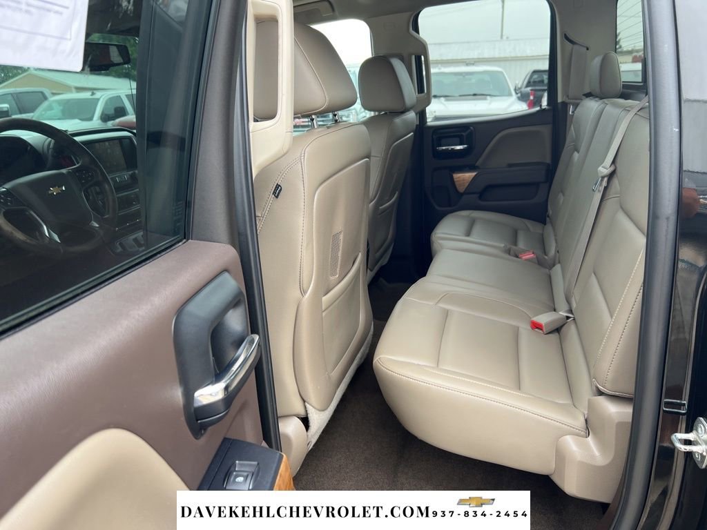 Used 2015 Chevrolet Silverado 2500 LTZ w/ LTZ Plus Package image 17