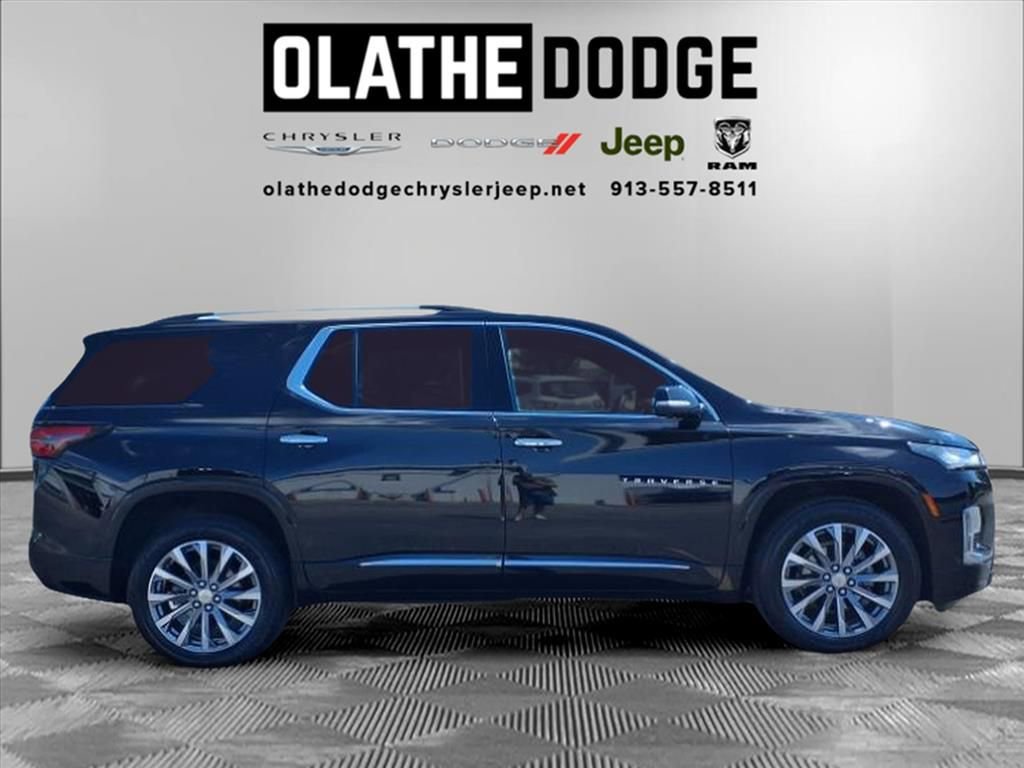 Used 2022 Chevrolet Traverse Premier image 35