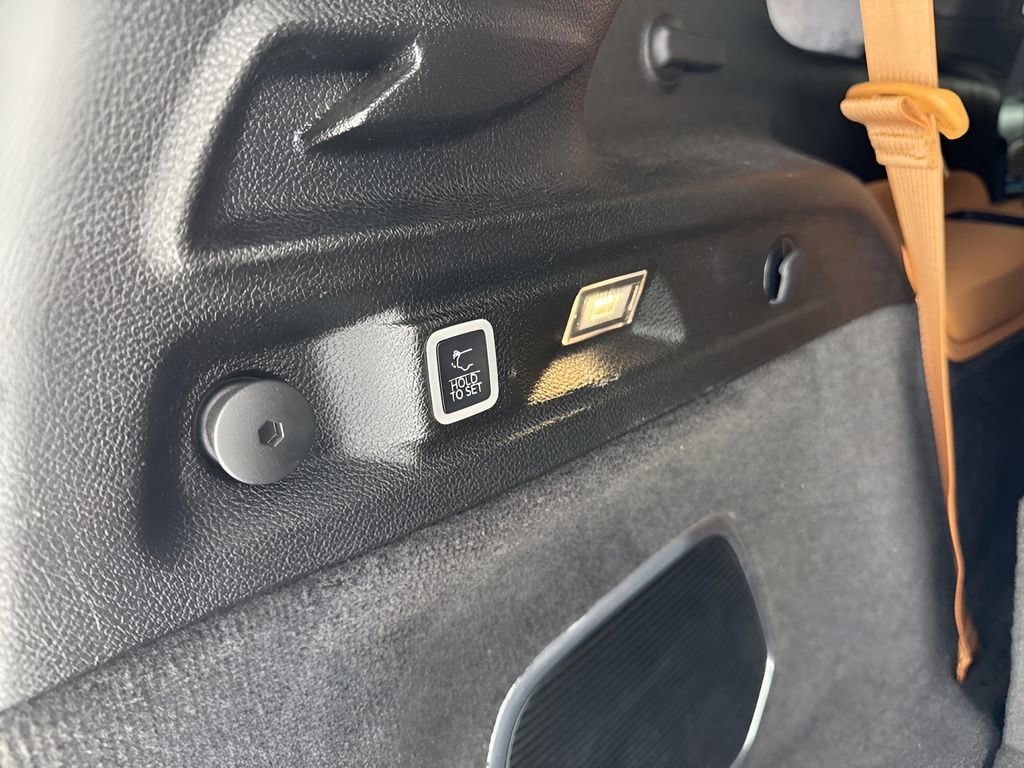 Used 2022 Jeep Grand Cherokee L Summit w/ Advanced Protech Group IV image 23