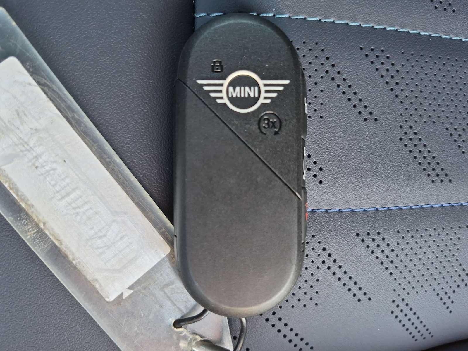 New 2027 MINI Cooper 2-Door Hardtop FWD image 33
