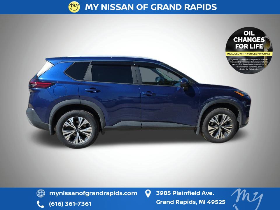 Used 2023 Nissan Rogue SV w/ SV Premium B Package AWD/4WD image 3