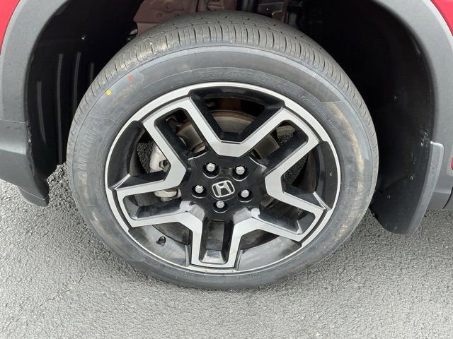 Used 2023 Honda Passport Elite image 12