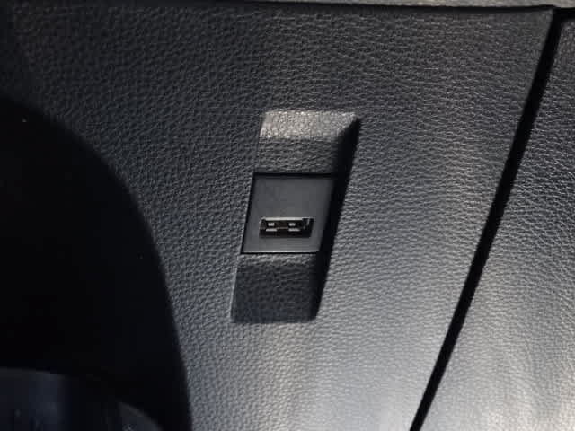 Used 2022 Toyota Corolla SE FWD image 33