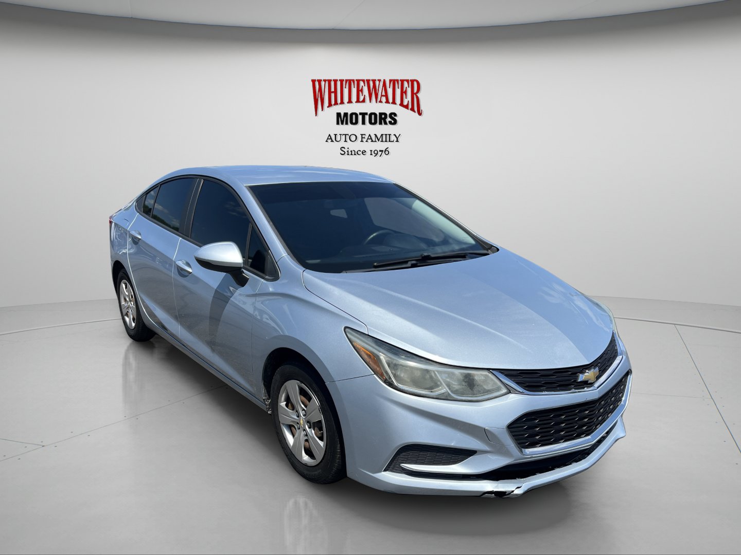 Used 2017 Chevrolet Cruze LS FWD image 3