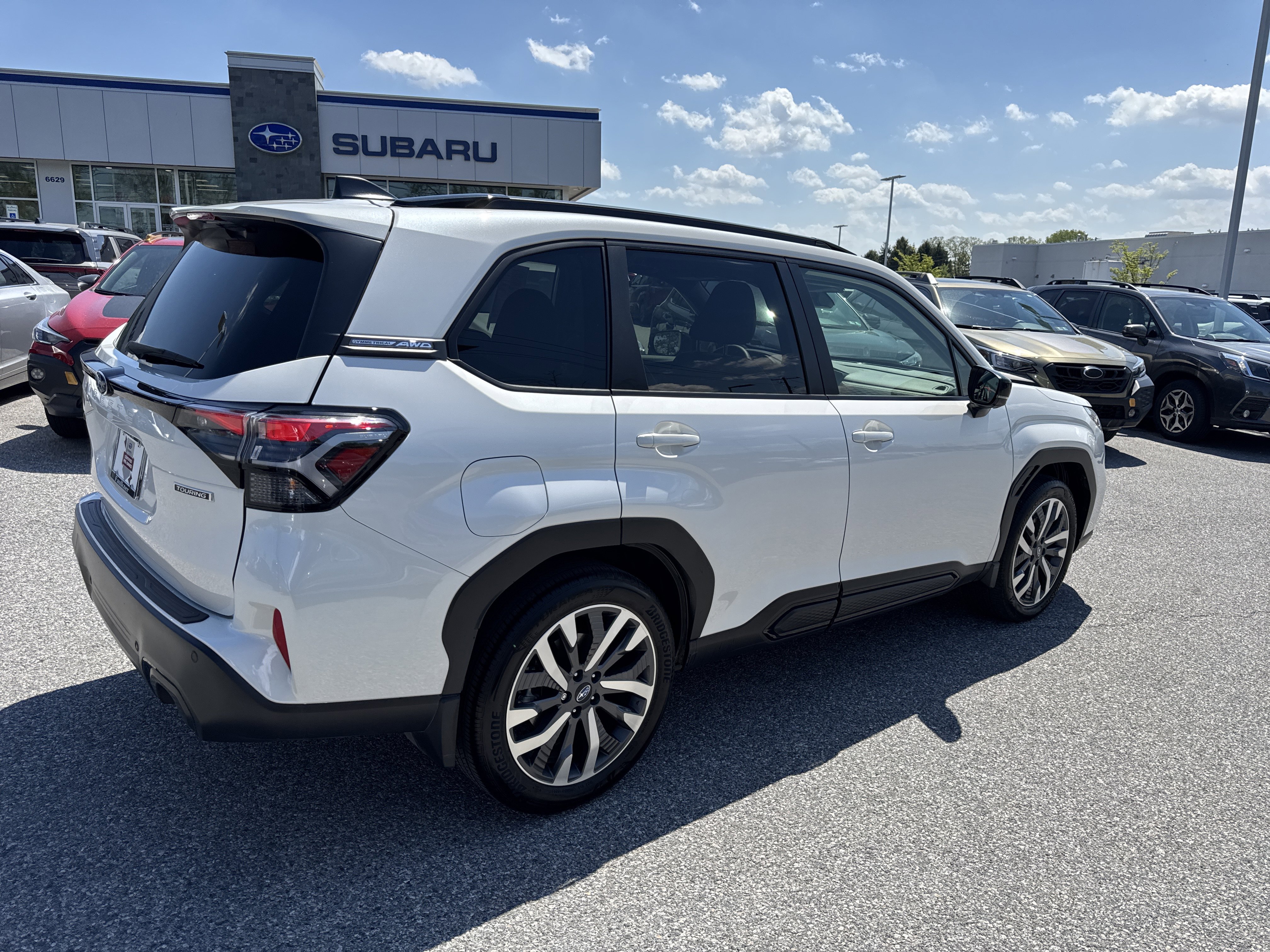 Certified 2025 Subaru Forester Touring AWD/4WD image 25
