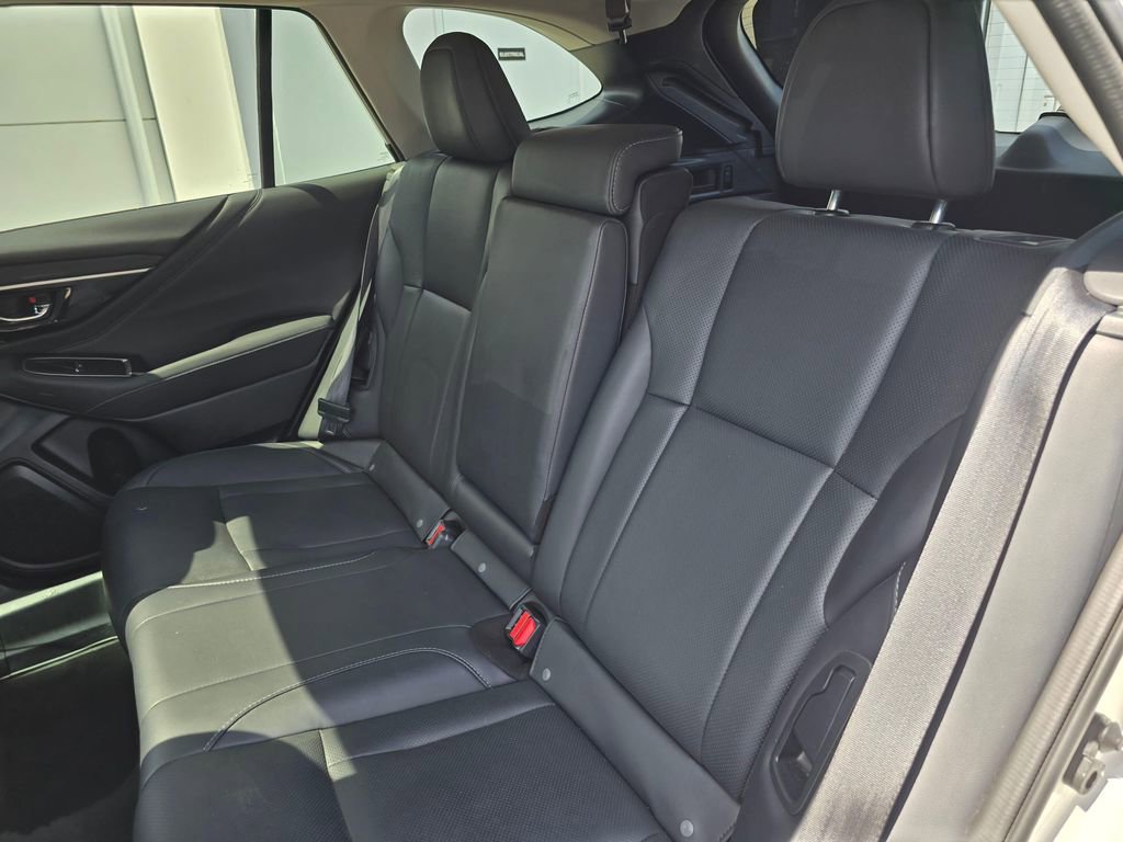 Used 2024 Subaru Outback Touring XT AWD/4WD image 17