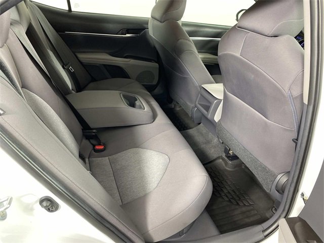 Used 2021 Toyota Camry LE image 12
