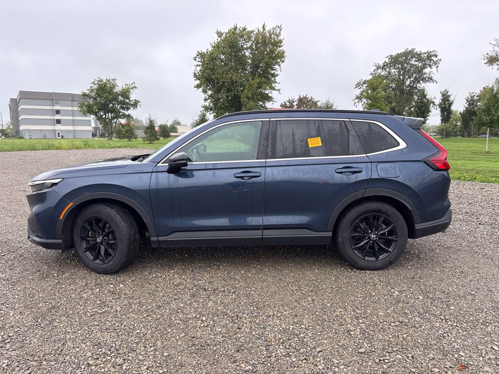Used 2025 Honda CR-V Sport image 9