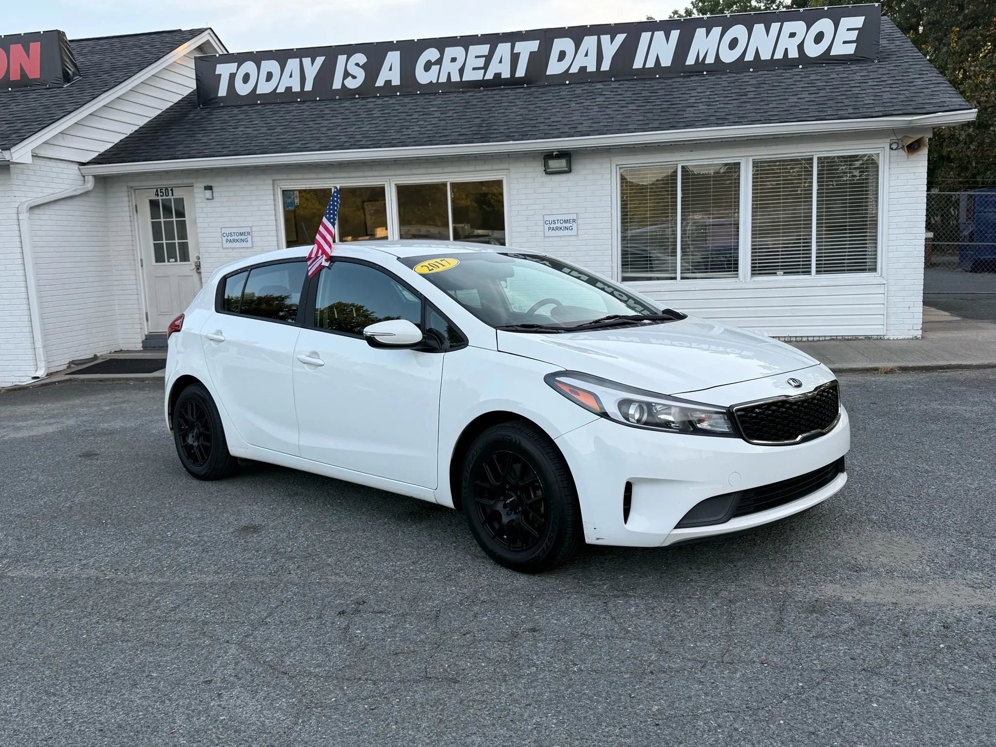 Used 2017 Kia Forte LX