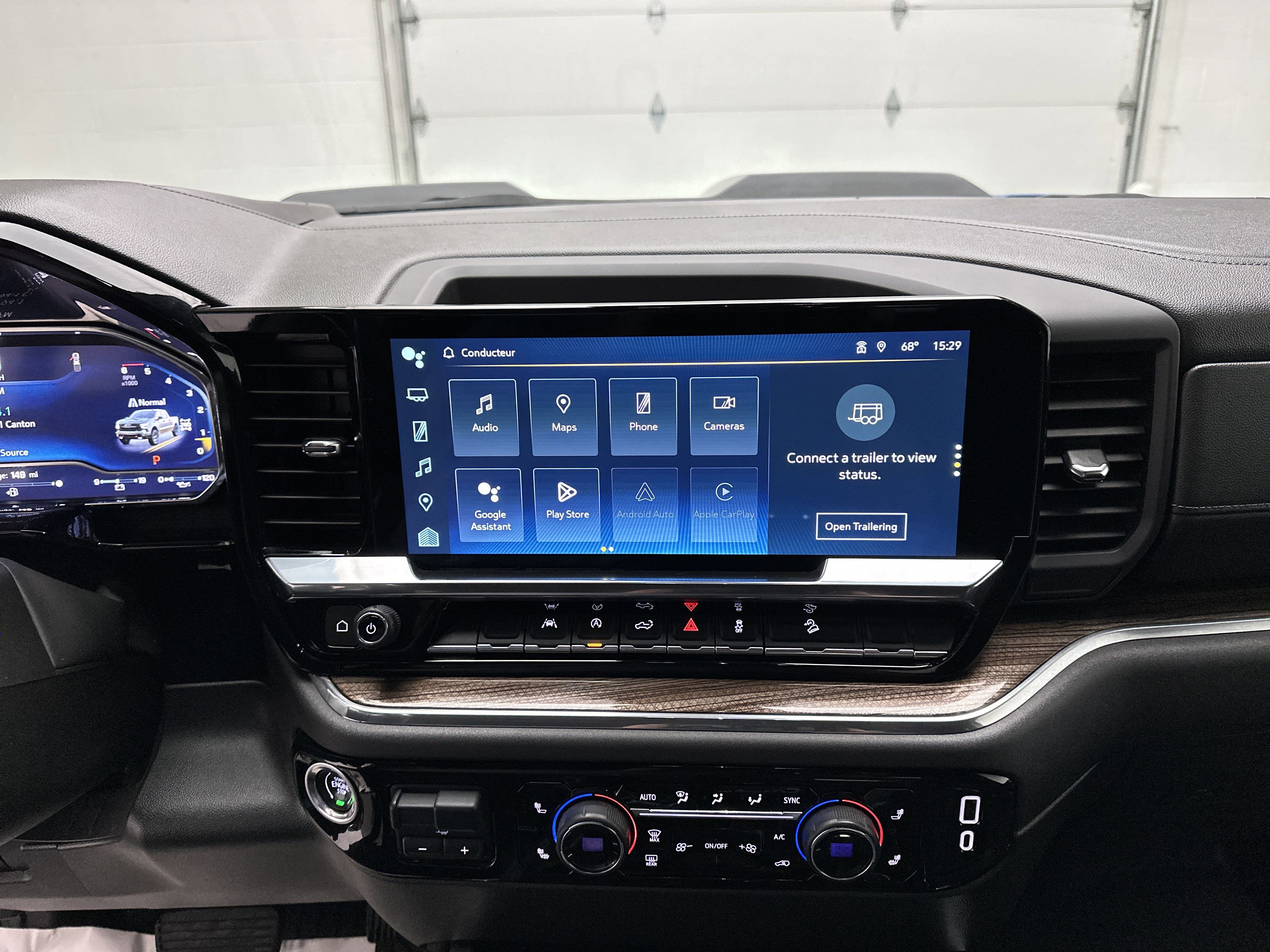 Used 2024 Chevrolet Silverado 1500 LT Trail Boss w/ Convenience Package II image 31