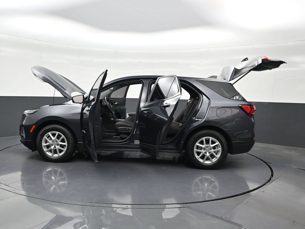 Used 2023 Chevrolet Equinox LT FWD image 33