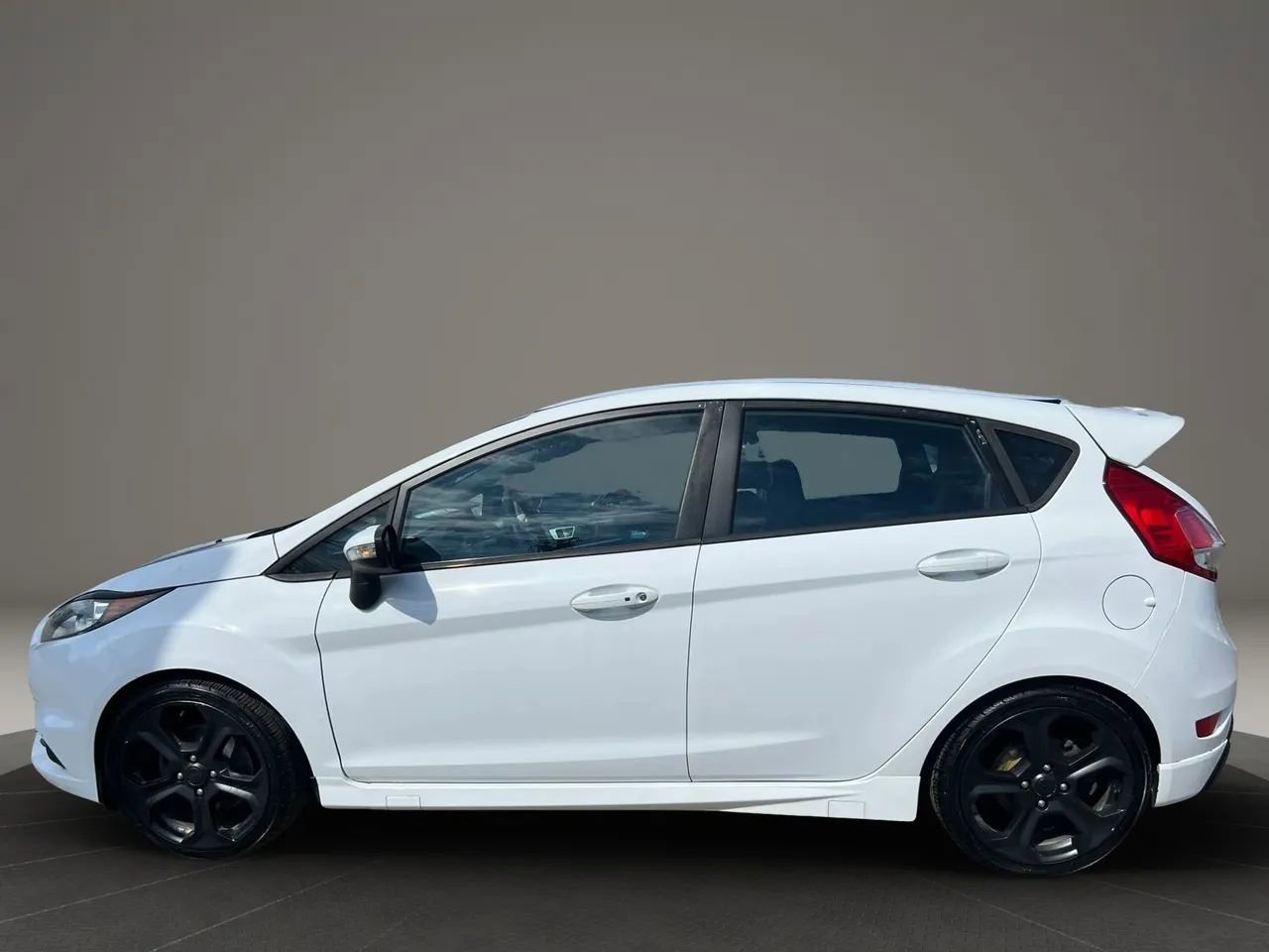 Used 2014 Ford Fiesta ST w/ ST Recaro Package image 8