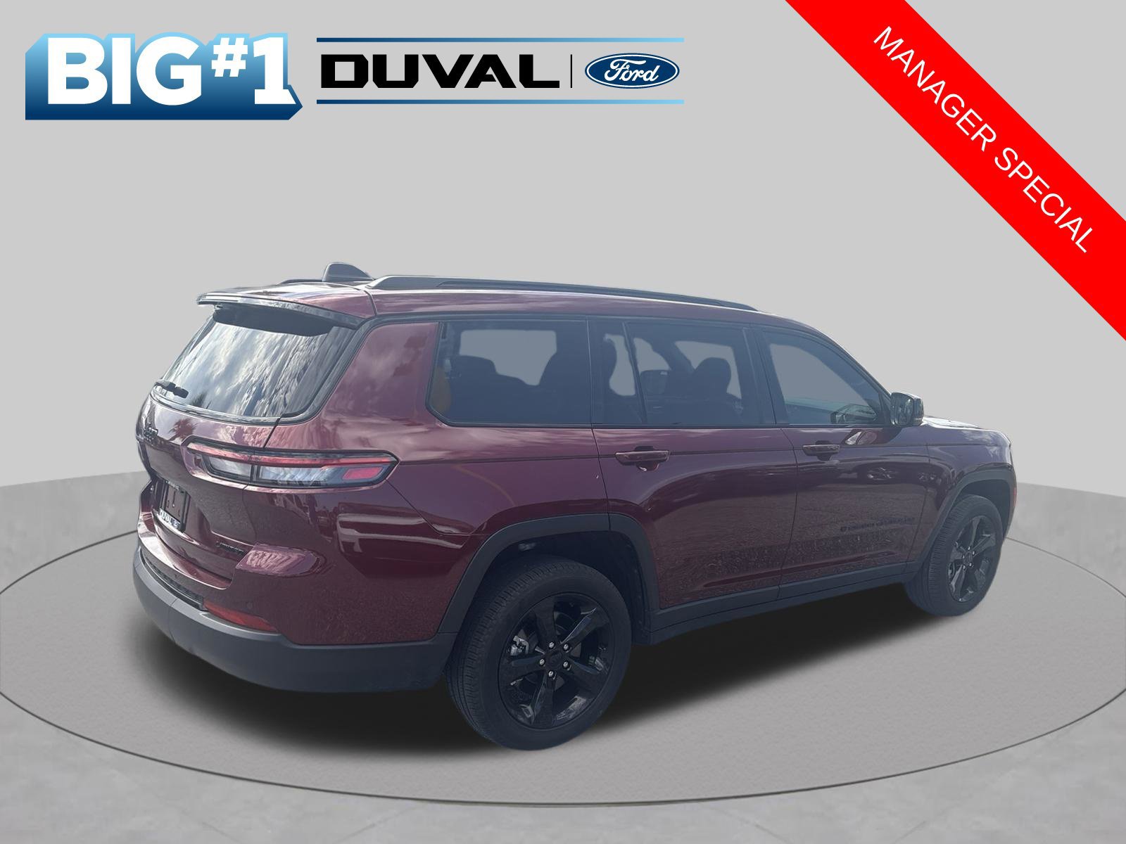 Used 2024 Jeep Grand Cherokee L Limited w/ Black Appearance Package AWD/4WD image 2