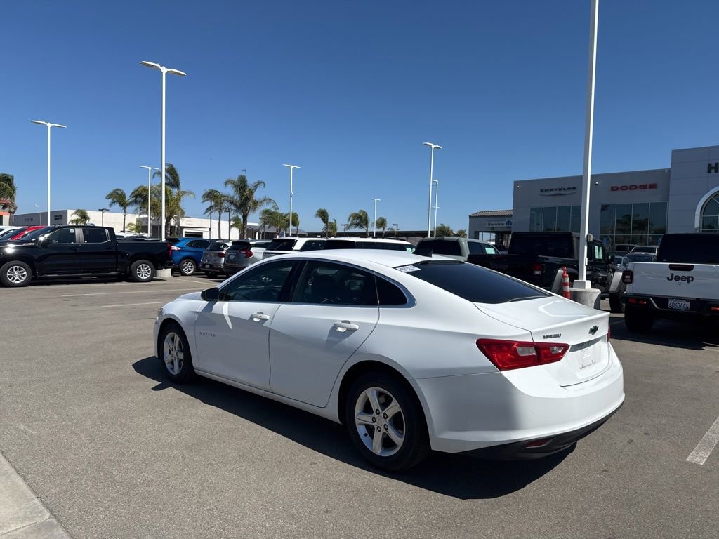 Used 2021 Chevrolet Malibu LS FWD image 5
