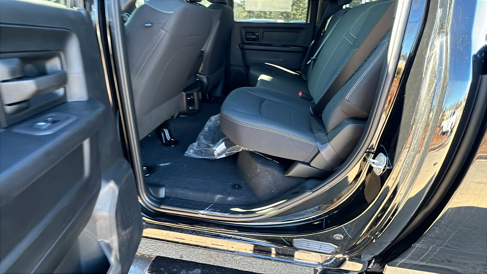 New 2026 RAM 2500 Tradesman AWD/4WD image 19