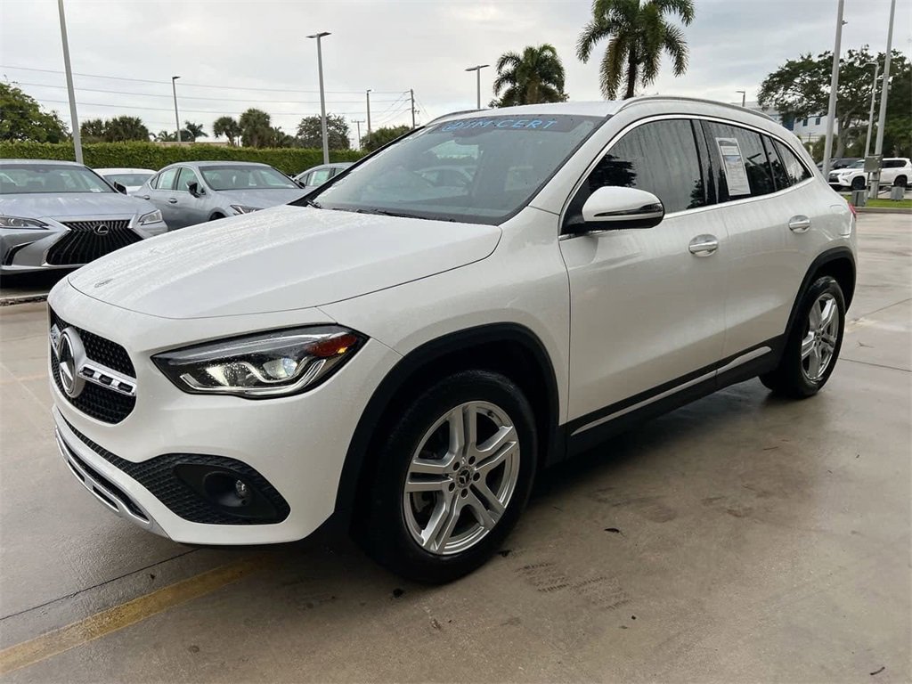Used 2023 Mercedes-Benz GLA 250 4MATIC image 3
