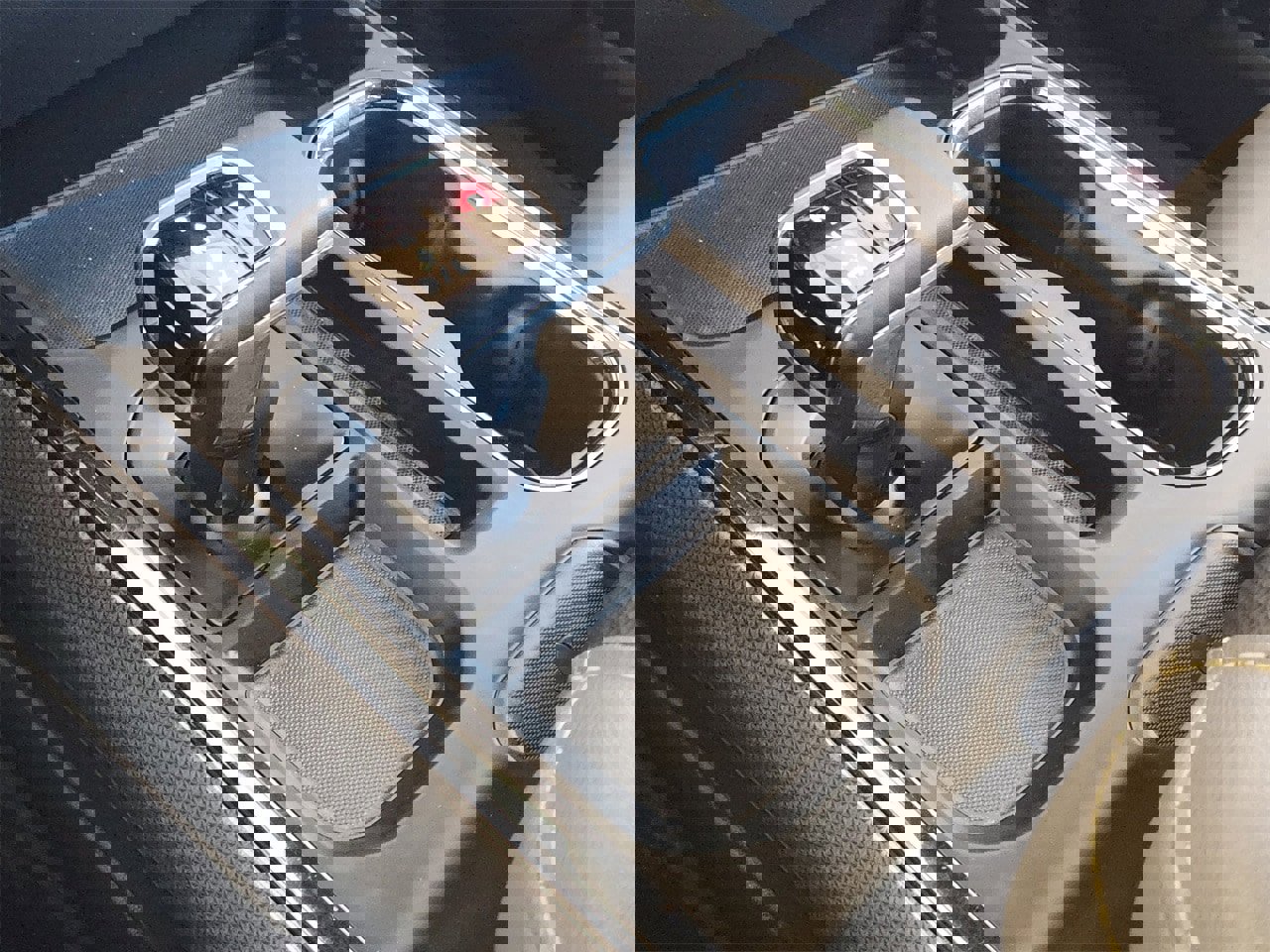 Used 2023 Chevrolet Silverado 1500 ZR2 w/ Technology Package image 19