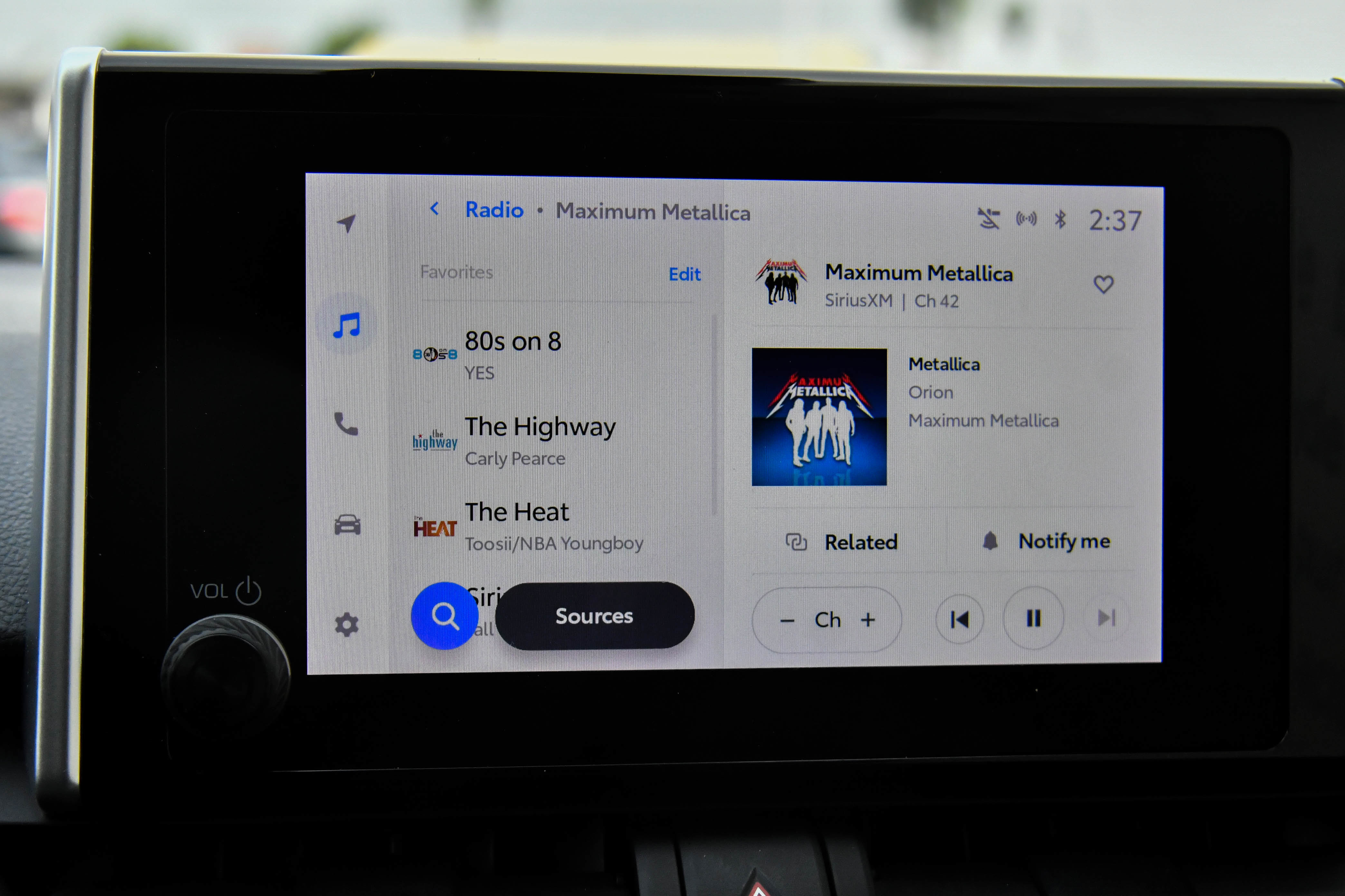 Used 2023 Toyota RAV4 XLE image 25