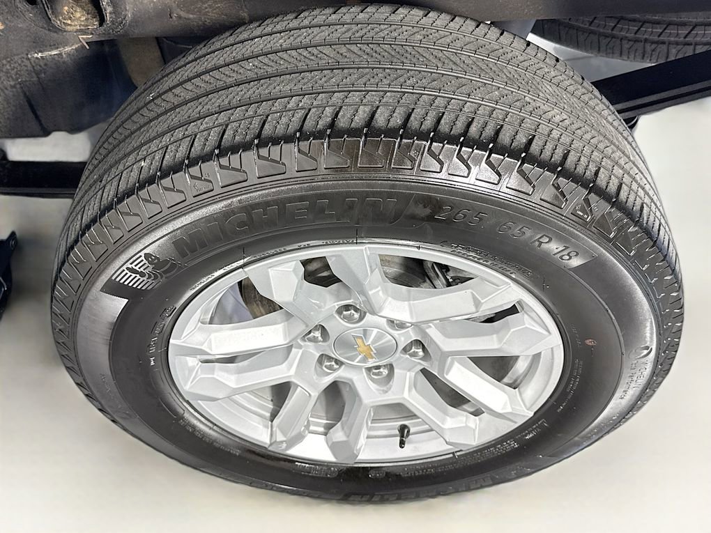 Used 2022 Chevrolet Silverado 1500 LT AWD/4WD image 32