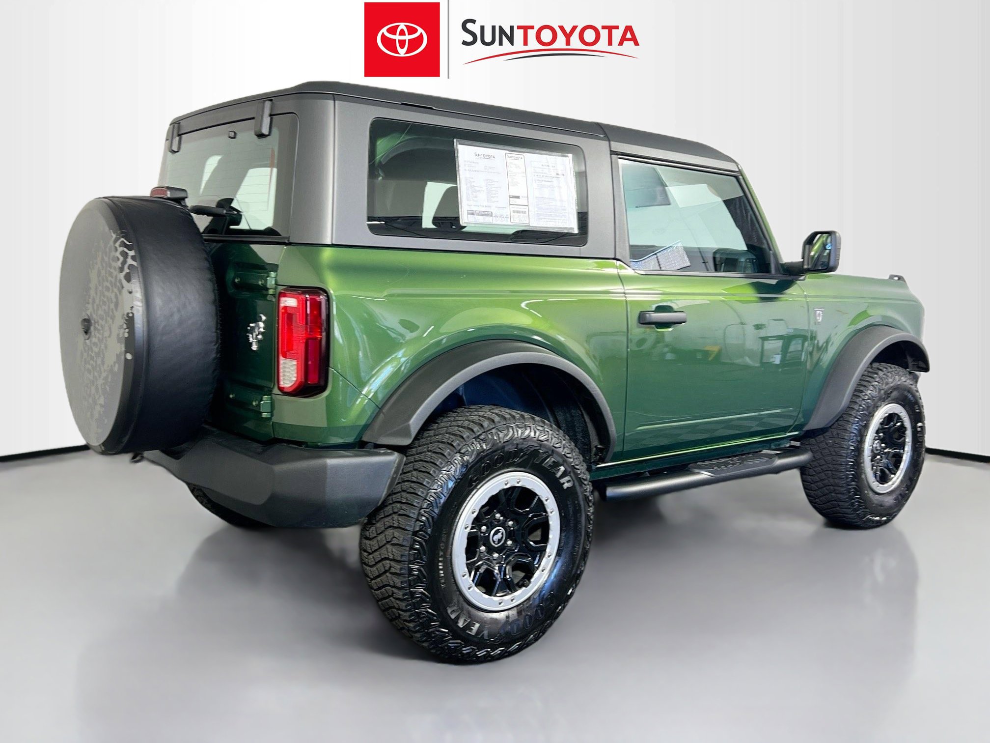 Used 2022 Ford Bronco Badlands w/ Sasquatch Package image 4