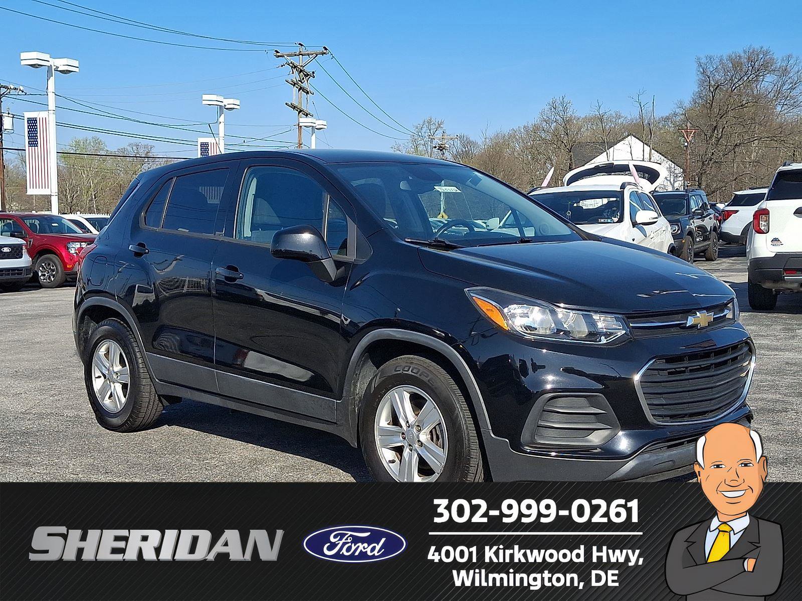 Used 2019 Chevrolet Trax LS w/ Tint and Cruise Package image 1