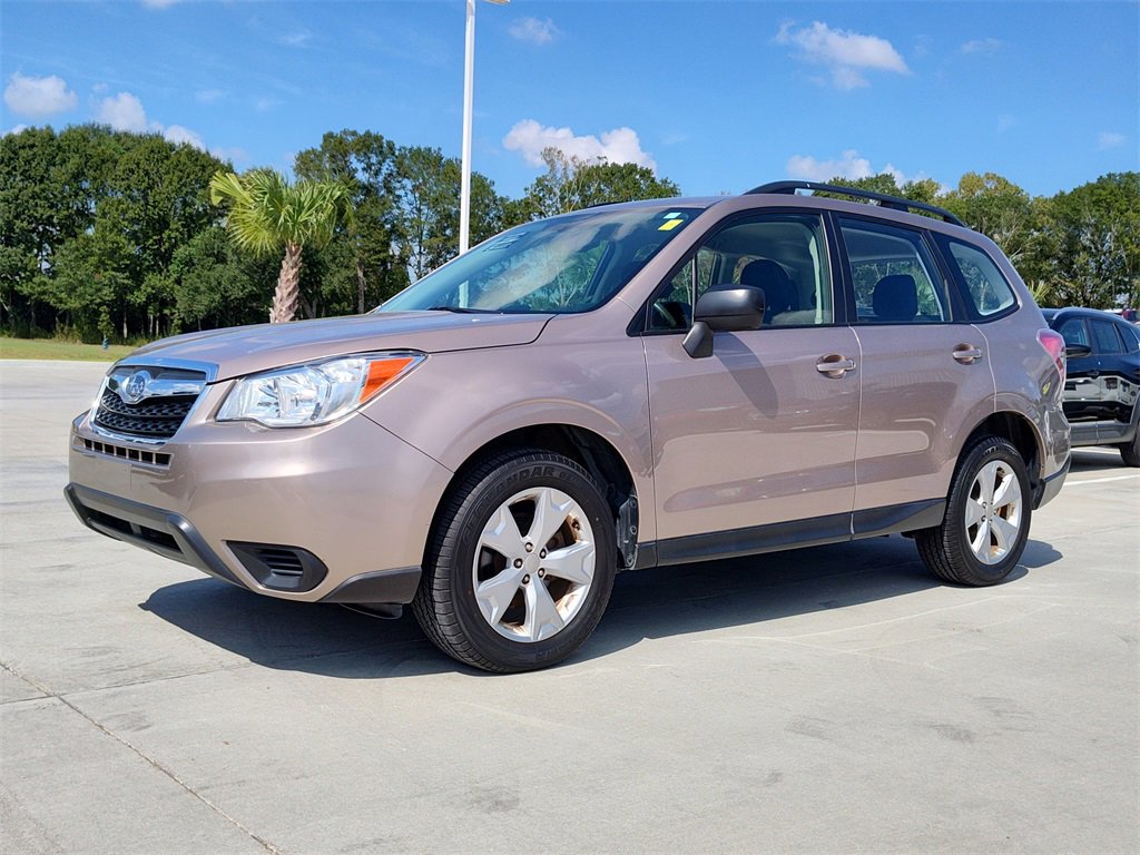 Used 2015 Subaru Forester 2.5i w/ Alloy Wheel Package
