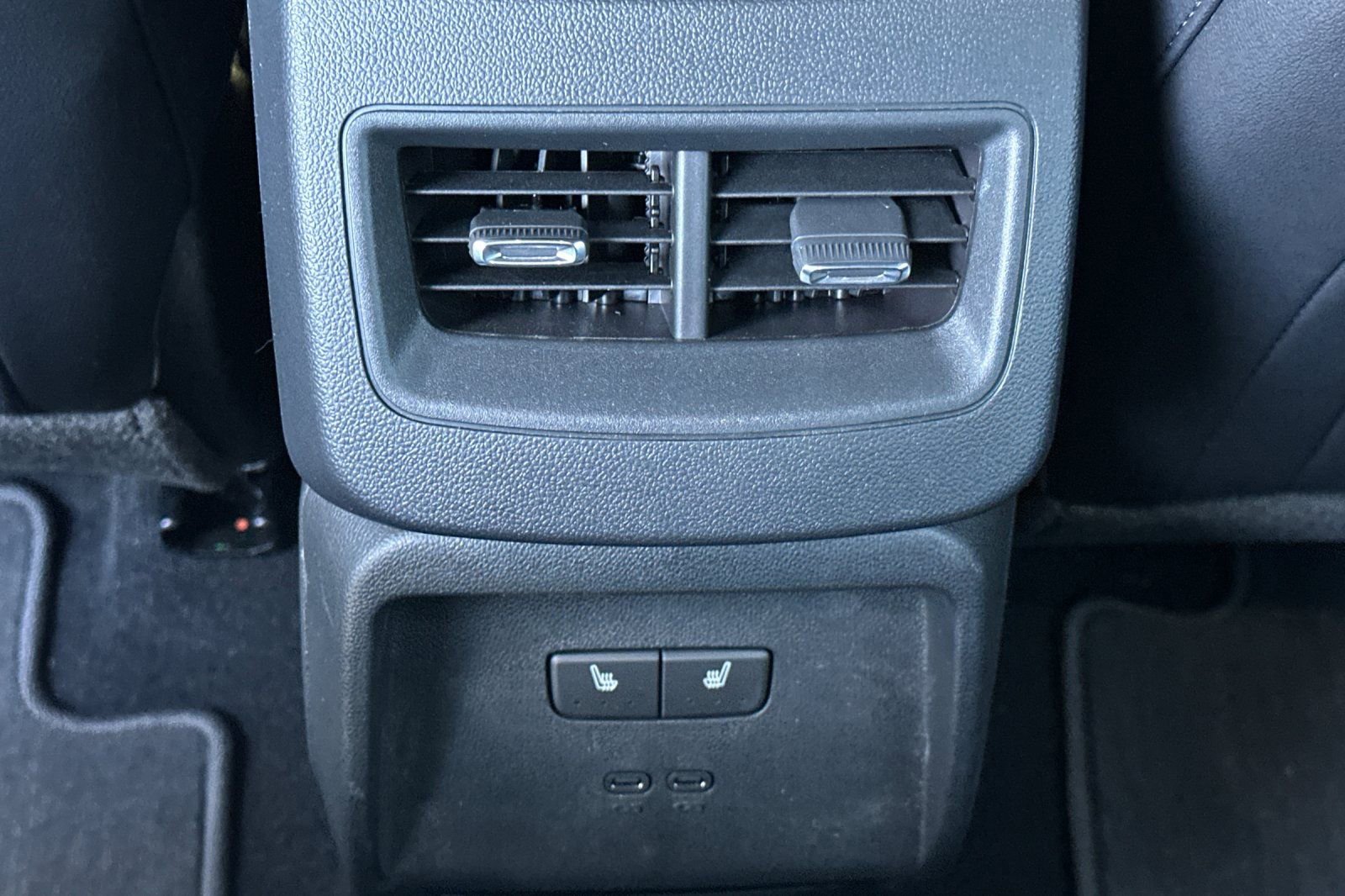 New 2026 Chevrolet Equinox EV LT w/ Convenience Package II FWD image 14