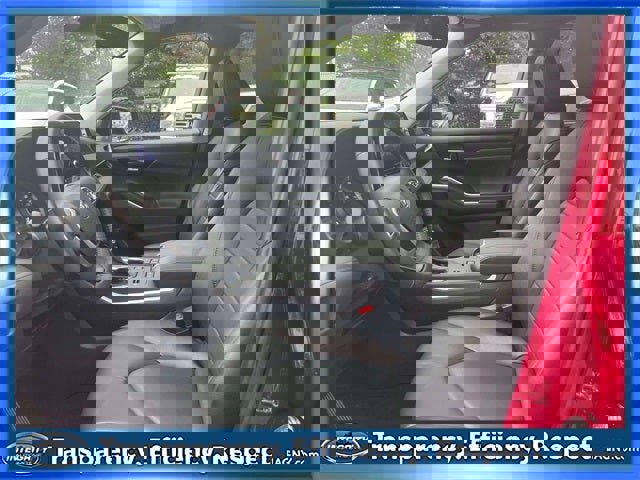 Certified 2024 Toyota Highlander XLE image 14