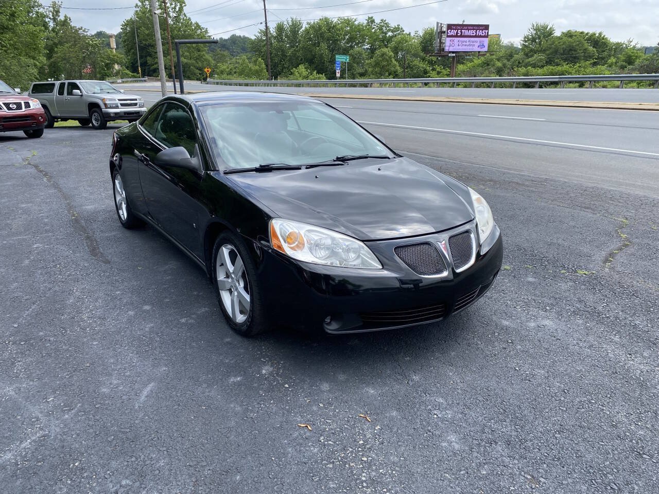 Used 2007 Pontiac G6 GT w/ Premium Package FWD image 12