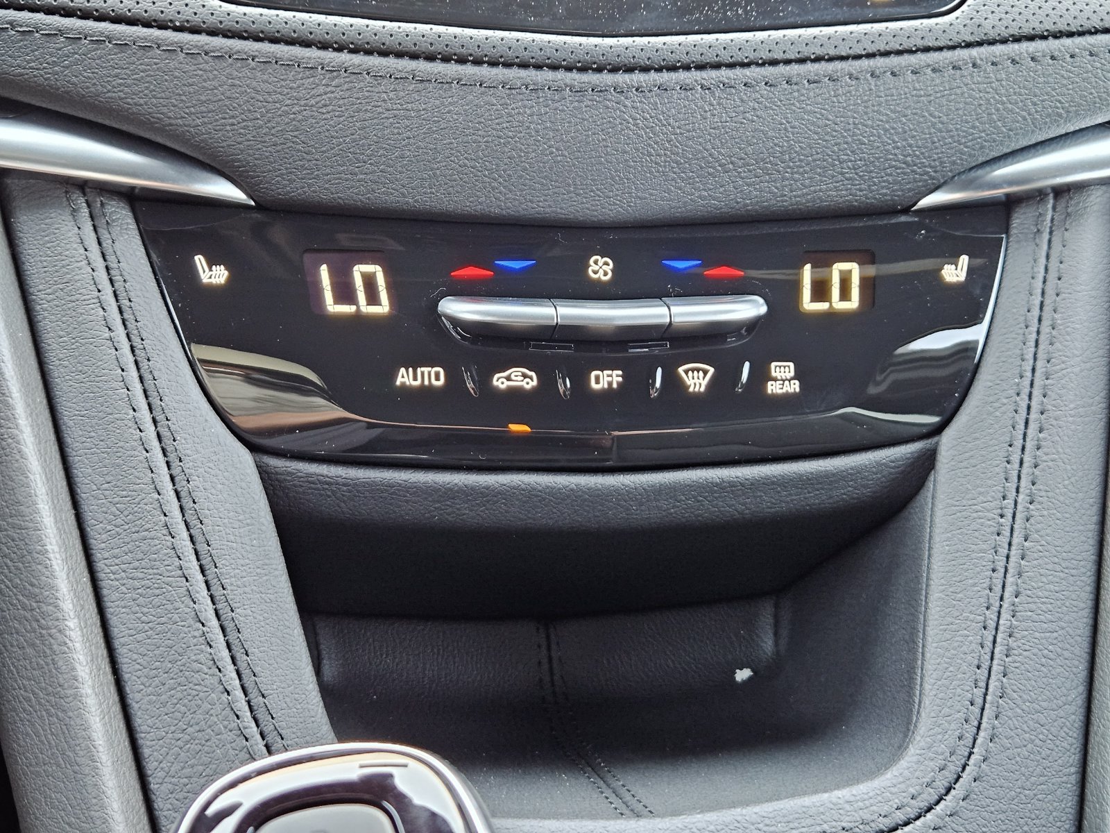 New 2026 Cadillac XT5 Premium Luxury AWD/4WD image 22