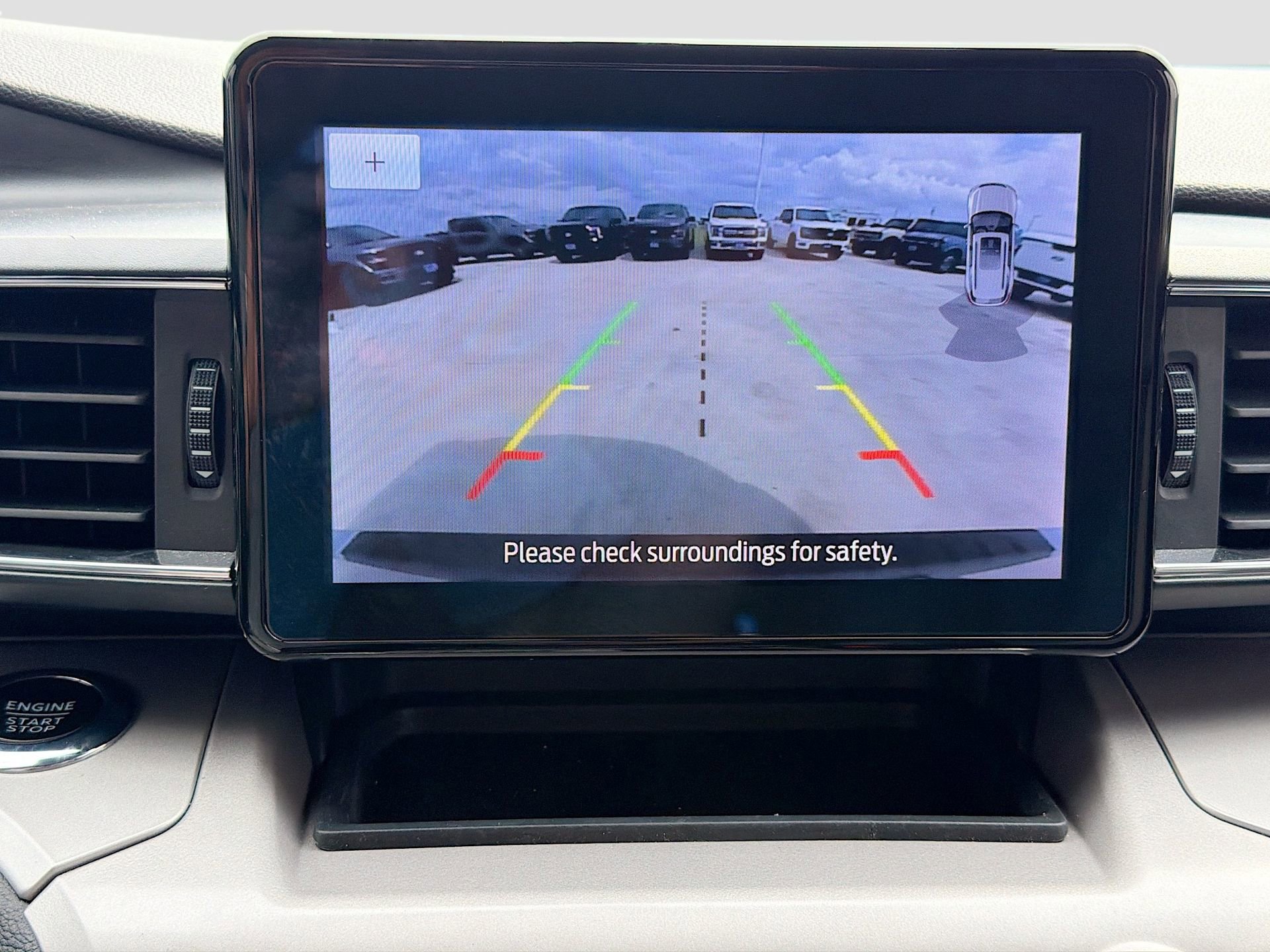 Used 2023 Ford Explorer XLT w/ Equipment Group 202A image 17