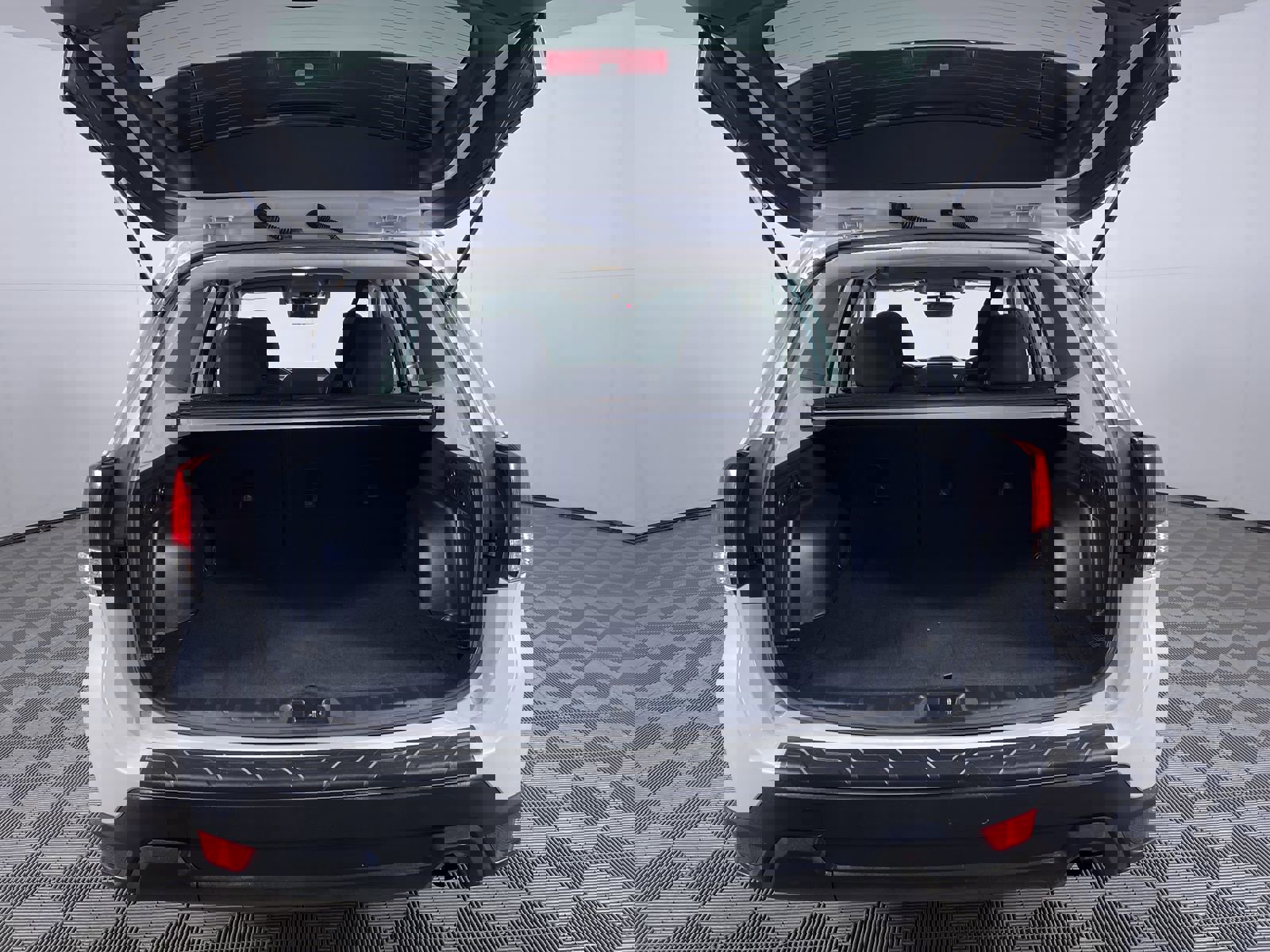 Used 2021 Subaru Forester Premium AWD/4WD image 24