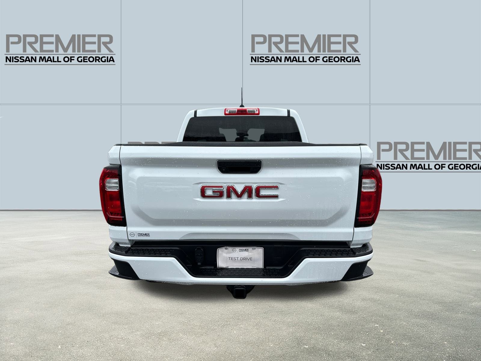 Used 2024 GMC Canyon Elevation w/ Trailering Package image 6