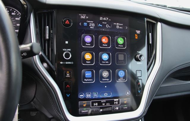 Used 2021 Subaru Outback Premium image 22