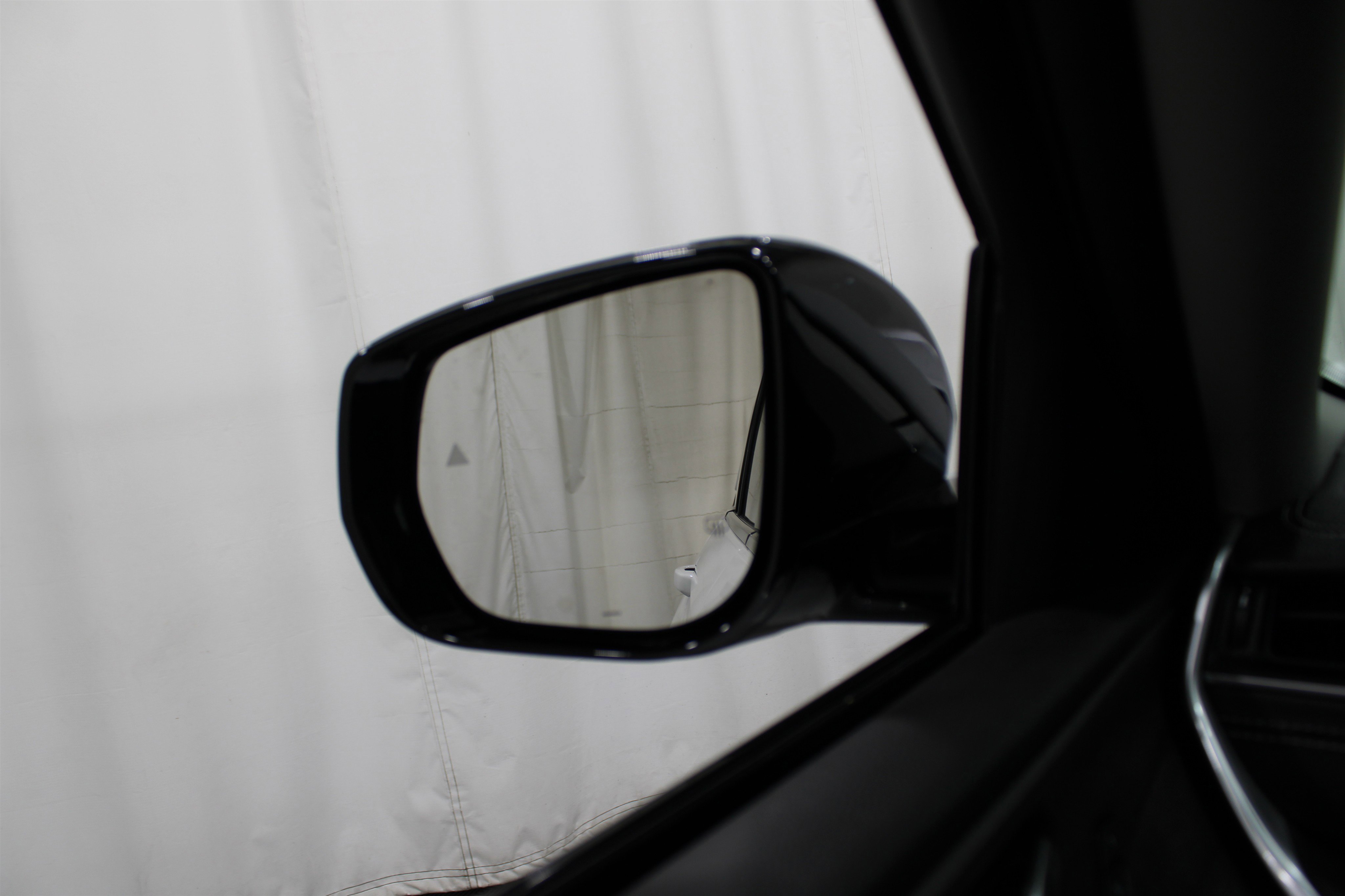 Used 2024 Jeep Grand Cherokee Limited image 12