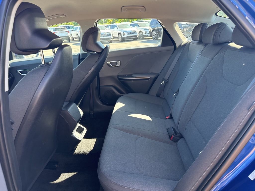 Used 2025 Kia K4 FWD image 10
