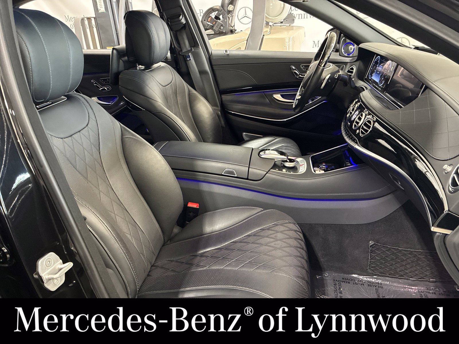 Used 2017 Mercedes-Benz Maybach S 550 4MATIC image 5