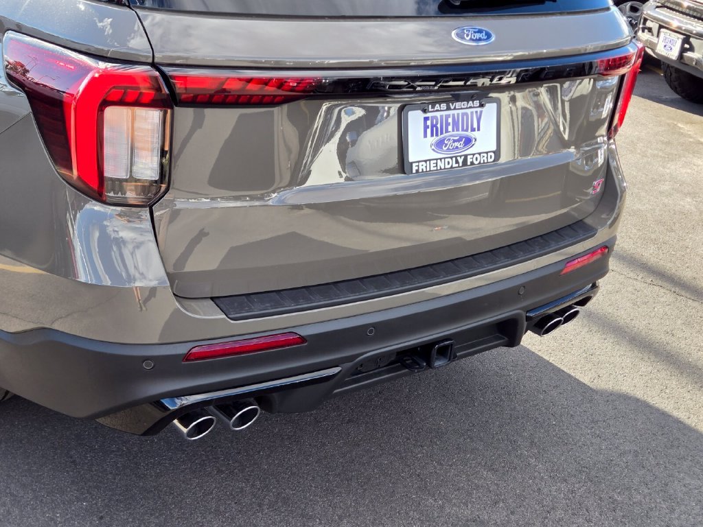 New 2026 Ford Explorer ST w/ Sun And Sound Package AWD/4WD image 5
