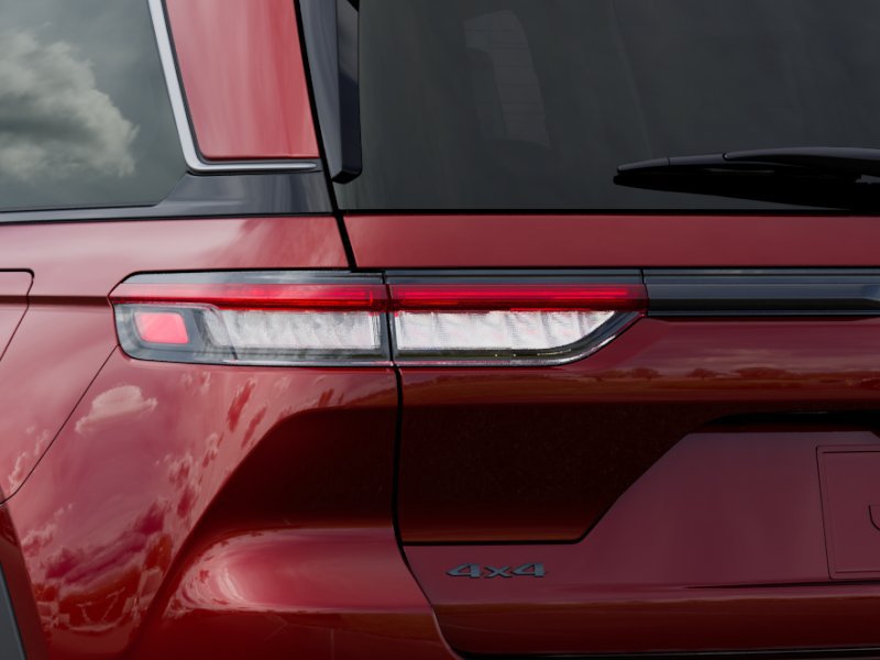 New 2026 Jeep Grand Cherokee Altitude AWD/4WD image 10