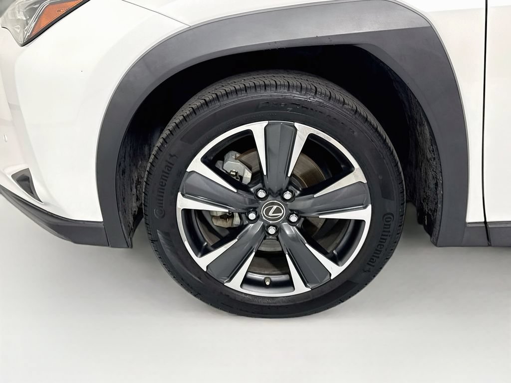 Used 2022 Lexus UX 250h w/ Accessory Package (Z2) AWD/4WD image 30
