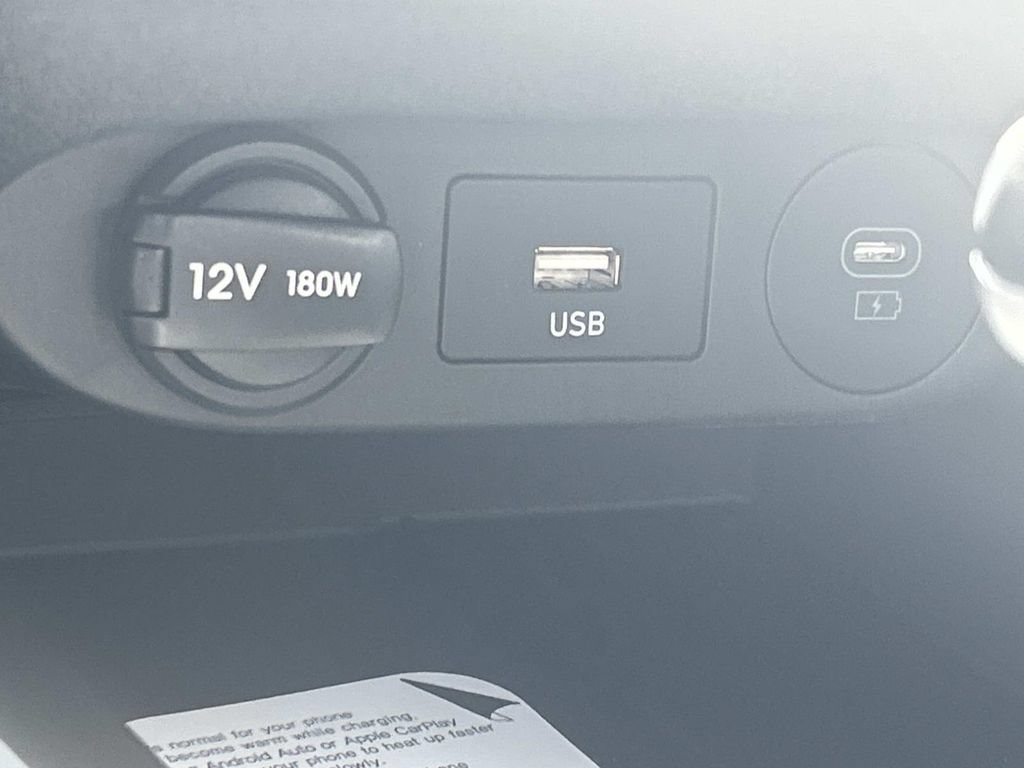 New 2026 Hyundai Elantra Limited FWD image 34