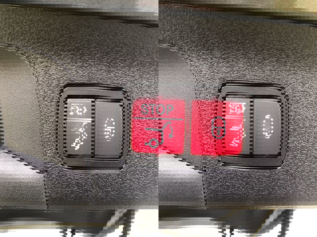 Used 2021 Mercedes-Benz GLS 450 4MATIC image 10