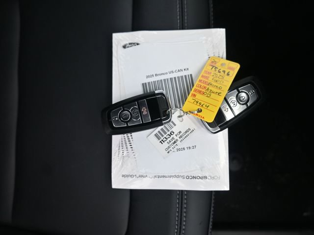 New 2025 Ford Bronco Outer Banks image 10