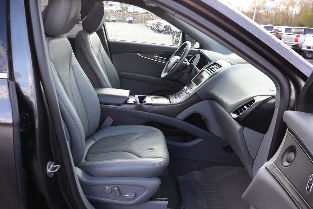 Used 2020 Lincoln Nautilus Reserve w/ Equipment Group 201A AWD/4WD image 23