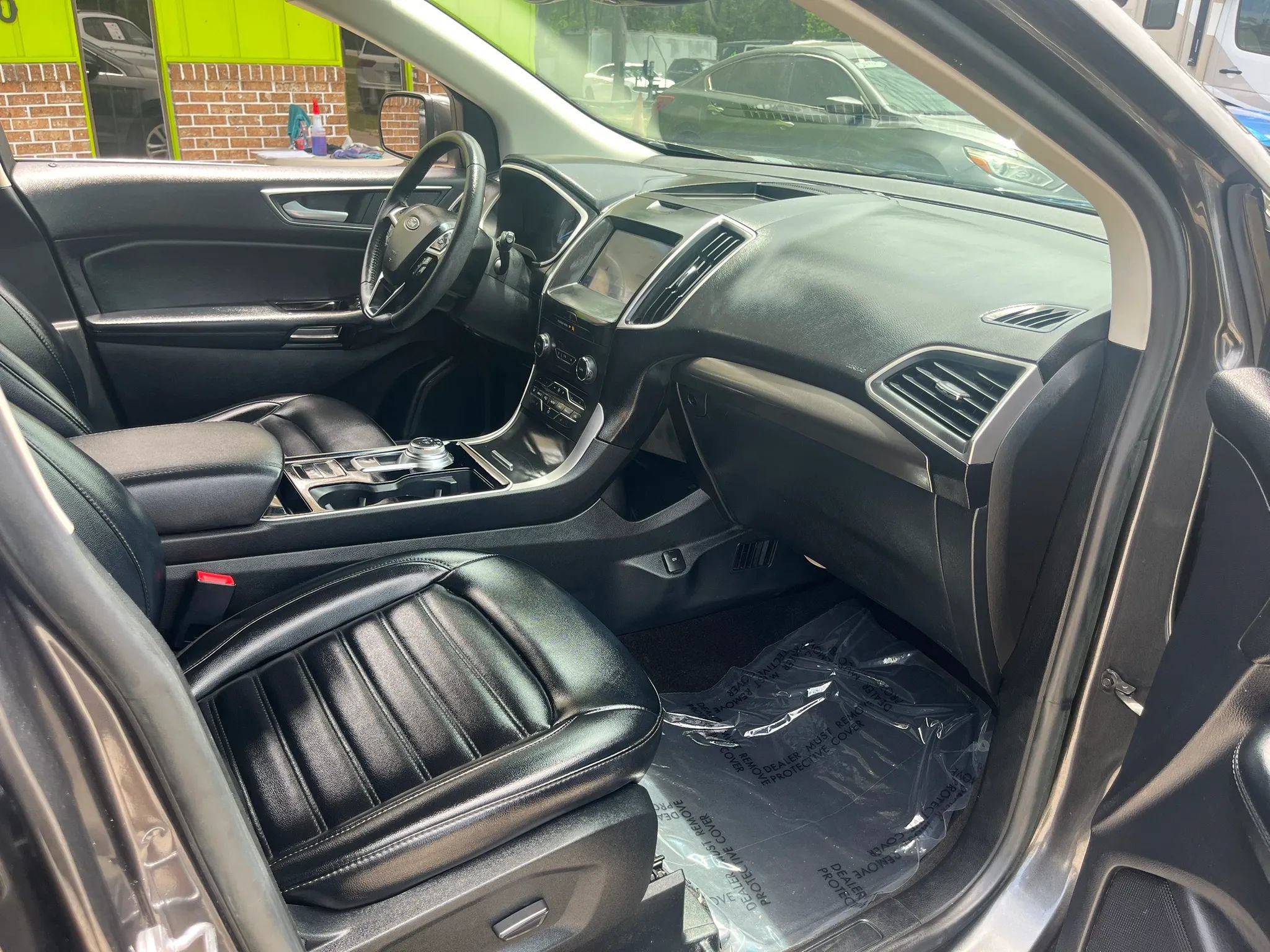 Used 2020 Ford Edge SEL w/ Convenience Package FWD image 32