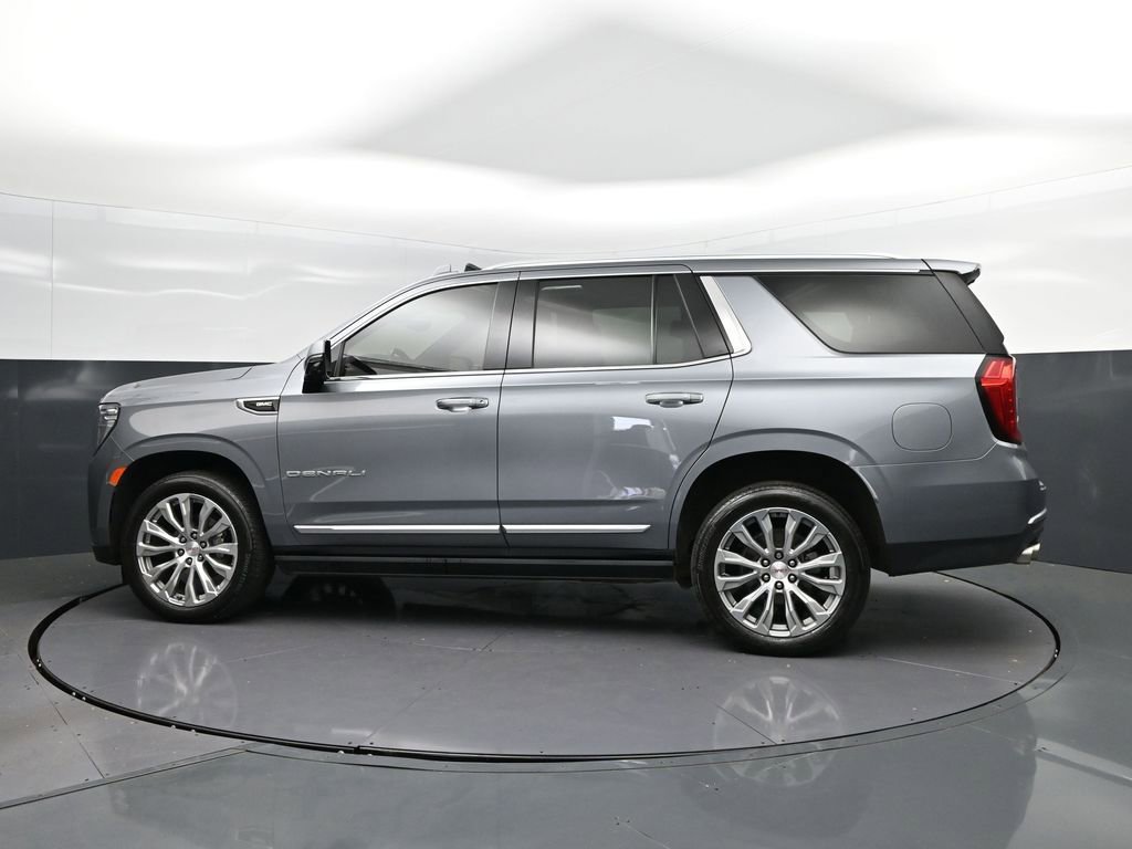 Used 2022 GMC Yukon Denali w/ Denali Premium Package image 4