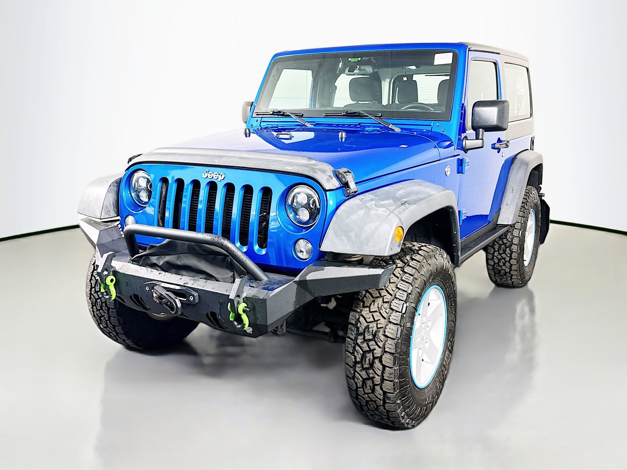 Used 2016 Jeep Wrangler Sport image 4
