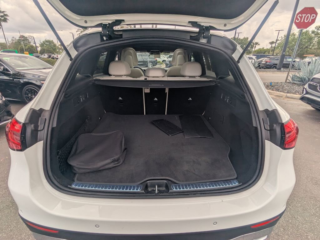 Certified 2025 Mercedes-Benz GLC 350e 4MATIC image 25