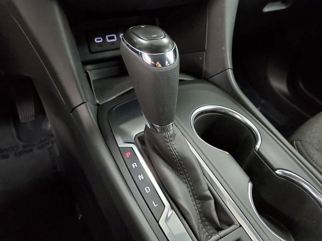 Used 2021 Chevrolet Equinox LT image 19